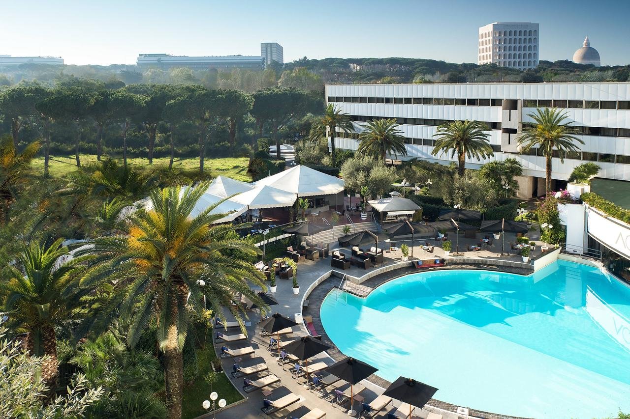Serena hotel